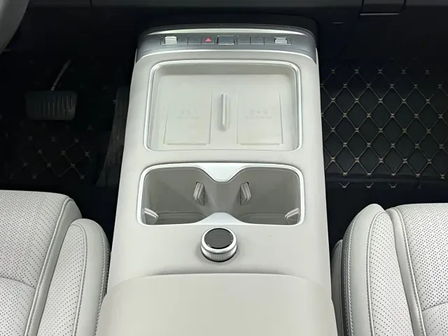 BYD FangChengBao Titanium 7 — Фото автомобиля 25