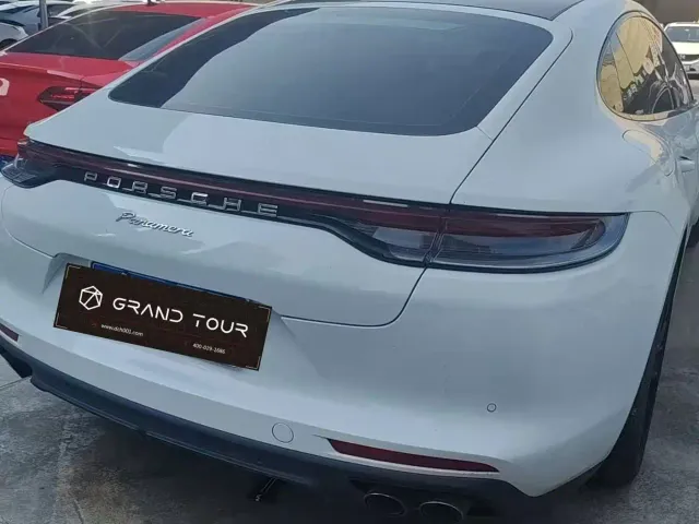 Porsche Panamera — Фото автомобиля 5