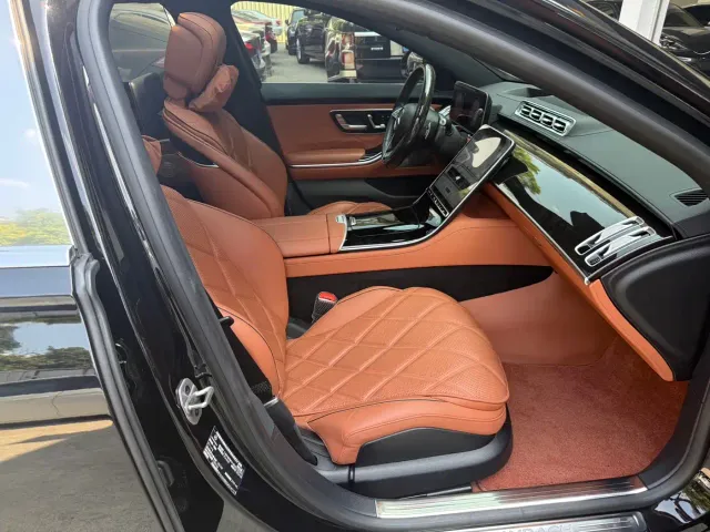 Mercedes-Benz Maybach S-Class — Фото автомобиля 14