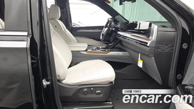 Cadillac Escalade Escalade 5 поколение — Фото автомобиля 10