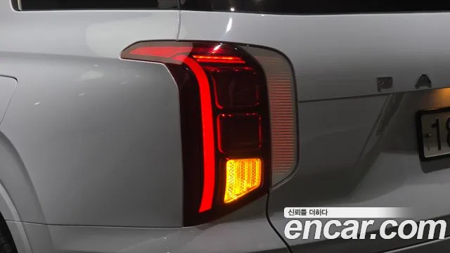 Hyundai Palisade Palisade Бензин 3.8 4WD — Фото автомобиля 22