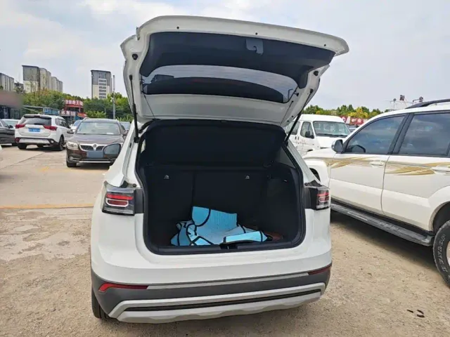 Volkswagen Tharu — Фото автомобиля 18