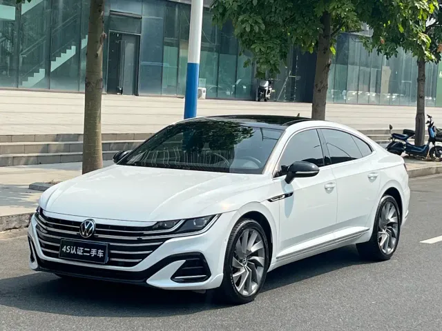 Фотография автомобиля — Volkswagen CC