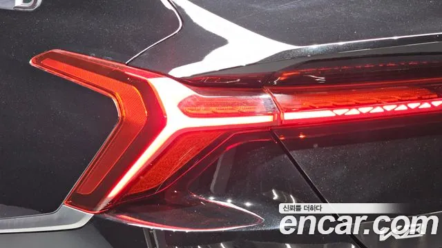 Kia K8 K8 Hybrid — Фото автомобиля 23