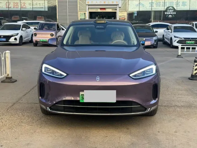Aito M5 — Фото автомобиля 2