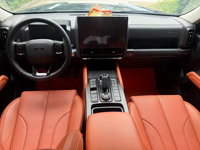 Haval H9 — Фото автомобиля 7