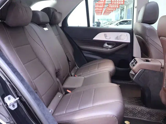 Mercedes-Benz GLE-Class — Фото автомобиля 22