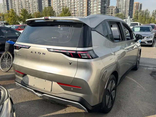 GAC Aion Y — Фото автомобиля 10