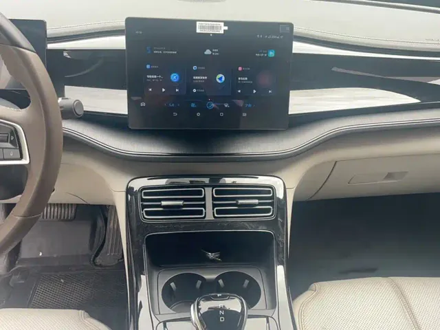 BYD Qin PLUS — Фото автомобиля 4