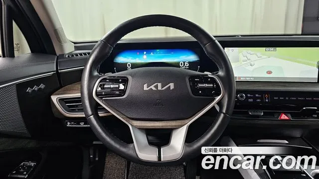 Kia K8 — Фото автомобиля 20