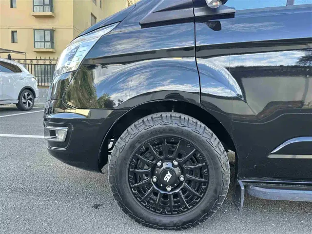 Ford Tourneo — Фото автомобиля 18