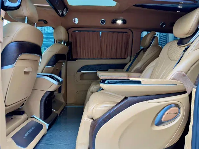 Mercedes-Benz V-Class — Фото автомобиля 13