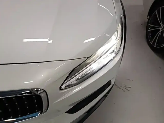 Volvo V90 — Фото автомобиля 23