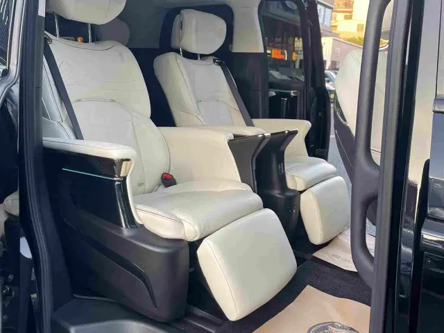 GAC Trumpchi E9 — Фото автомобиля 14