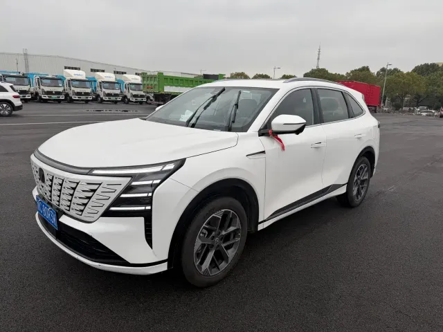 Changan CS75 Plus — Фото автомобиля 3