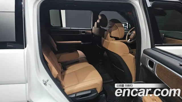 Hyundai Santa Fe MX5 — Фото автомобиля 11