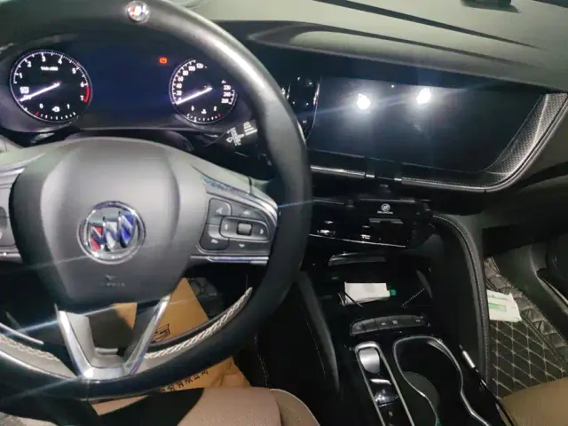 Buick Envision Plus 2022 Enclave Plus 652T 5-Seater Luxury — Фото автомобиля 12
