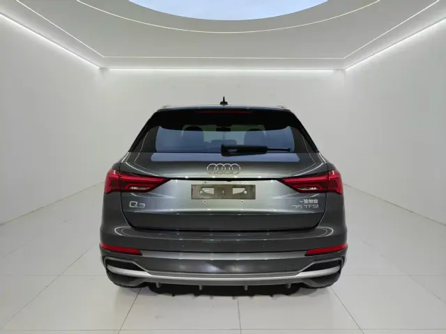 Audi Q3 — Фото автомобиля 5