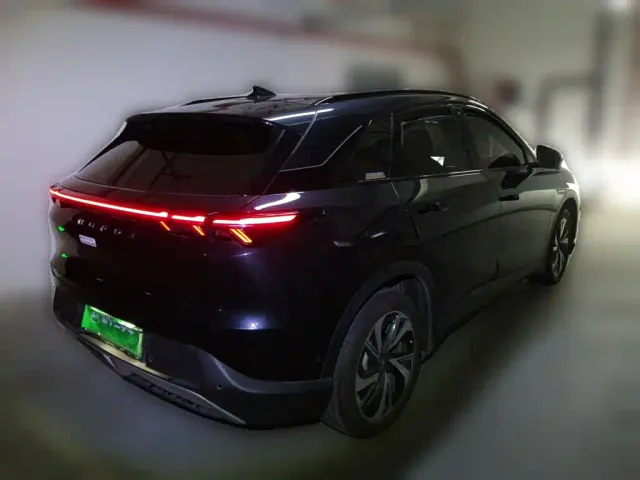 Arcfox Alpha T5 — Фото автомобиля 4