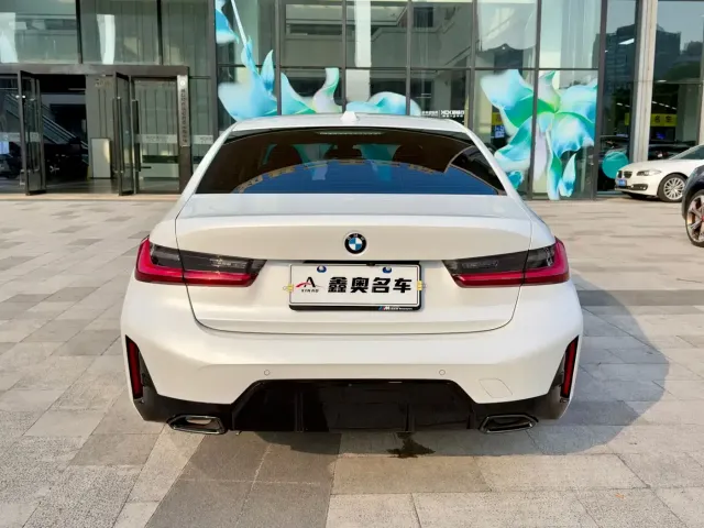 BMW 3 Series — Фото автомобиля 6