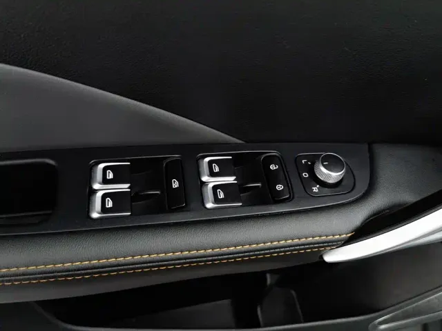 Geely Binyue — Фото автомобиля 9