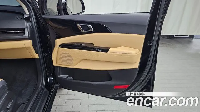 Kia Canival Carnival 4 поколение Дизель 7 мест Outdoor — Фото автомобиля 24
