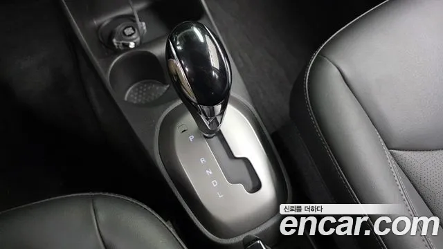 Chevrolet Spark — Фото автомобиля 9