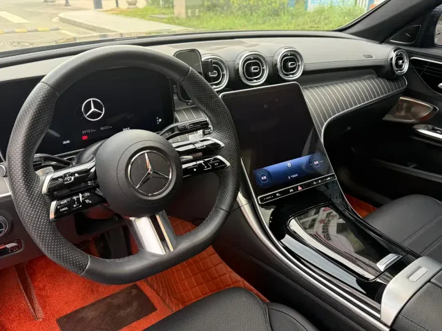 Mercedes-Benz C-Class — Фото автомобиля 12
