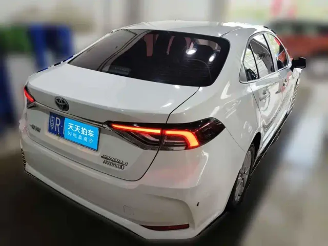Toyota Corolla — Фото автомобиля 2