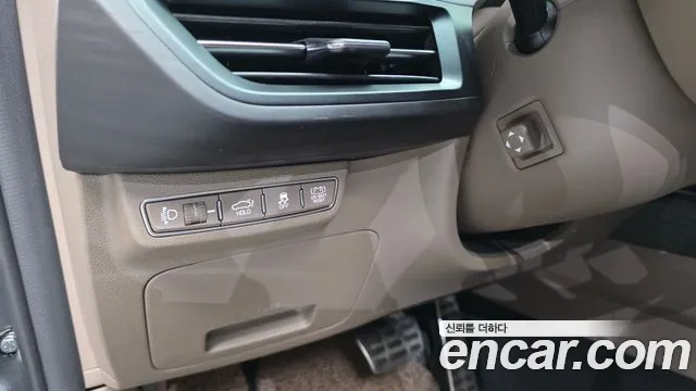 Kia K8 K8 Hybrid — Фото автомобиля 18