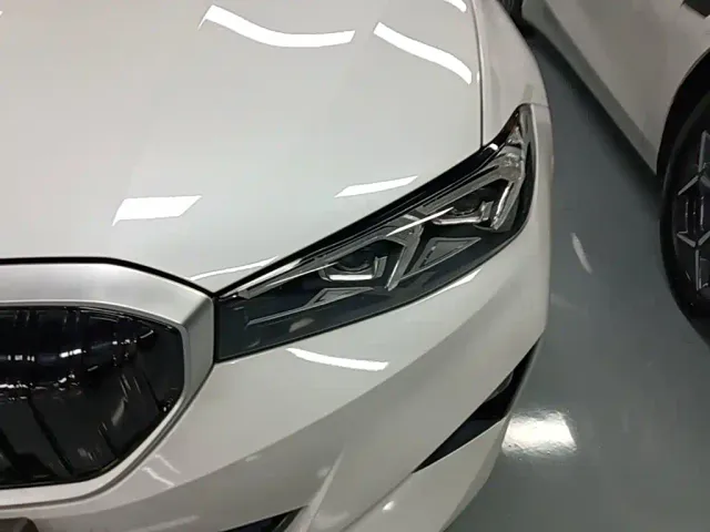 BMW i3 — Фото автомобиля 23
