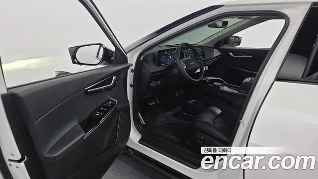 Kia EV6 — Фото автомобиля 9