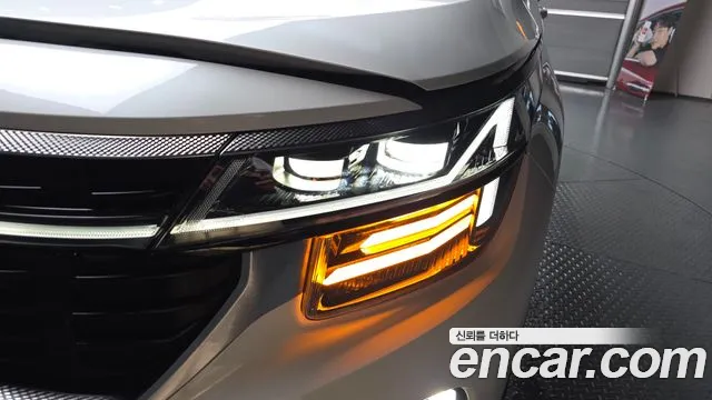 Kia Seltos Бензин 1.6 турбо 2WD — Фото автомобиля 21