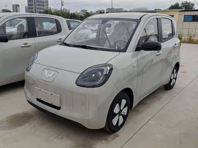 Фотография автомобиля — Wuling Hongguang Mini EV