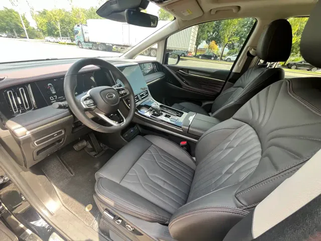 GAC Trumpchi M8 — Фото автомобиля 11