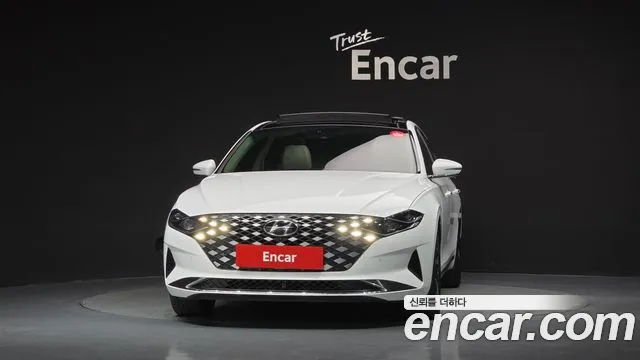 Hyundai Grandeur (New) Hybrid — Фото автомобиля 3