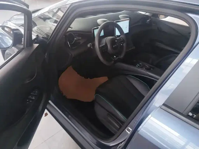 BYD Dolphin — Фото автомобиля 20