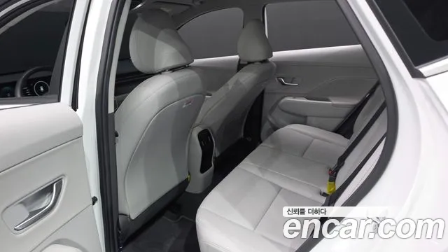 Hyundai Kona — Фото автомобиля 16