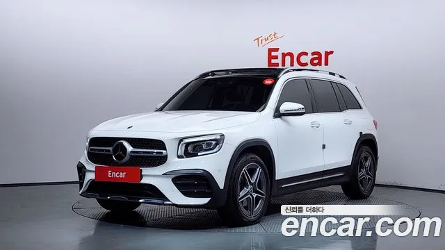 Фотография автомобиля — Mercedes-Benz GLB-Class