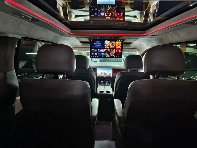 Arcfox Wendao V9 — Фото автомобиля 13