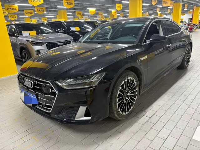 Фотография автомобиля — Audi A7L