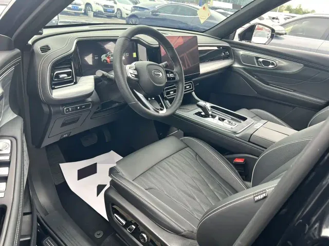 GAC Trumpchi GS8 — Фото автомобиля 2