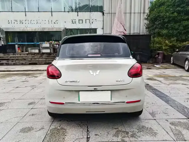 Wuling Bingo — Фото автомобиля 8
