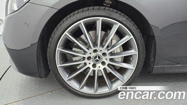 Mercedes-Benz E-Class W213 — Фото автомобиля 5