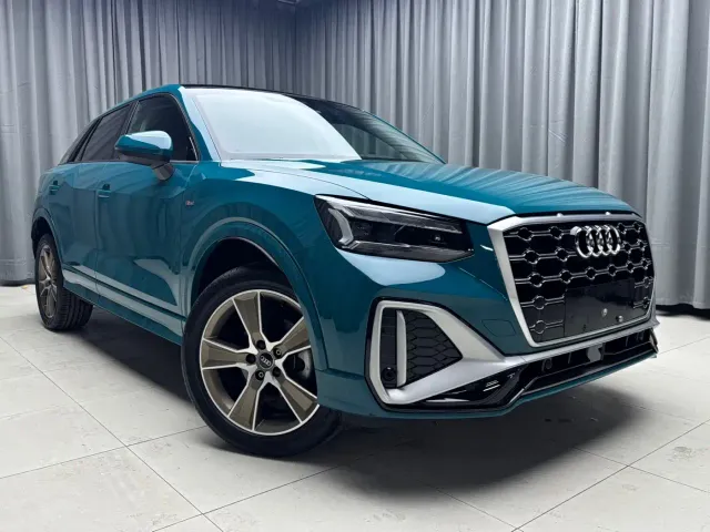 Audi Q2L — Фото автомобиля 2