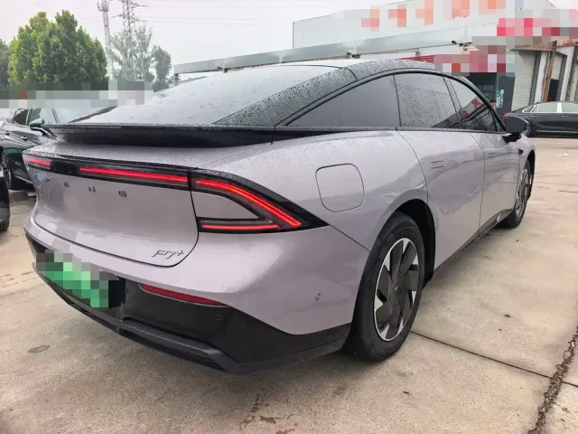 Xpeng P7+ — Фото автомобиля 10