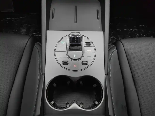 BYD Seal 06 — Фото автомобиля 16
