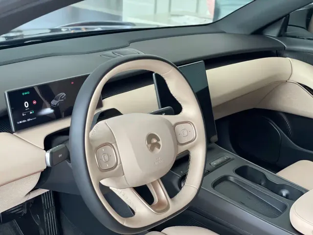 Nio ET5 Touring — Фото автомобиля 14