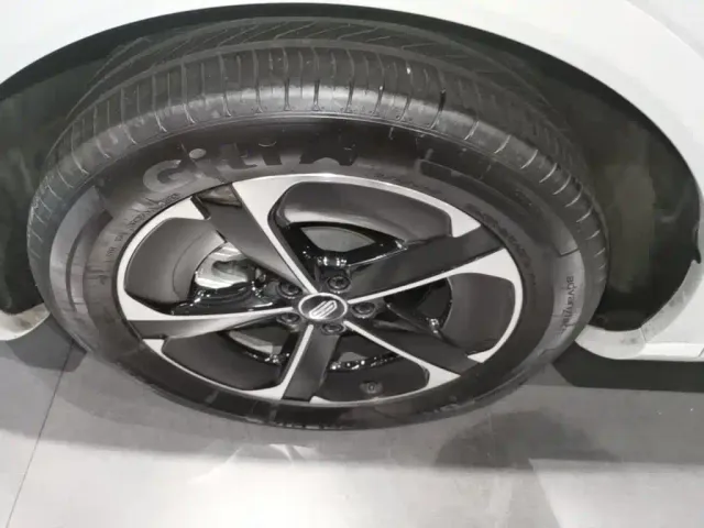 Shangjie SUV — Фото автомобиля 22