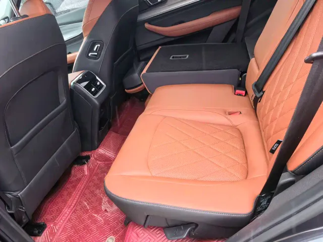 Chery Tiggo 8 PLUS — Фото автомобиля 8
